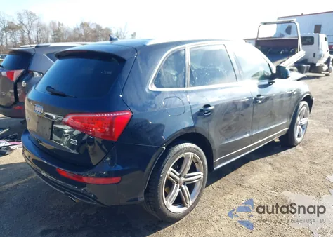 2011 Audi Q5 3.2 Premium Plus from USA, damaged, VIN WA1DKAFP1BA046143